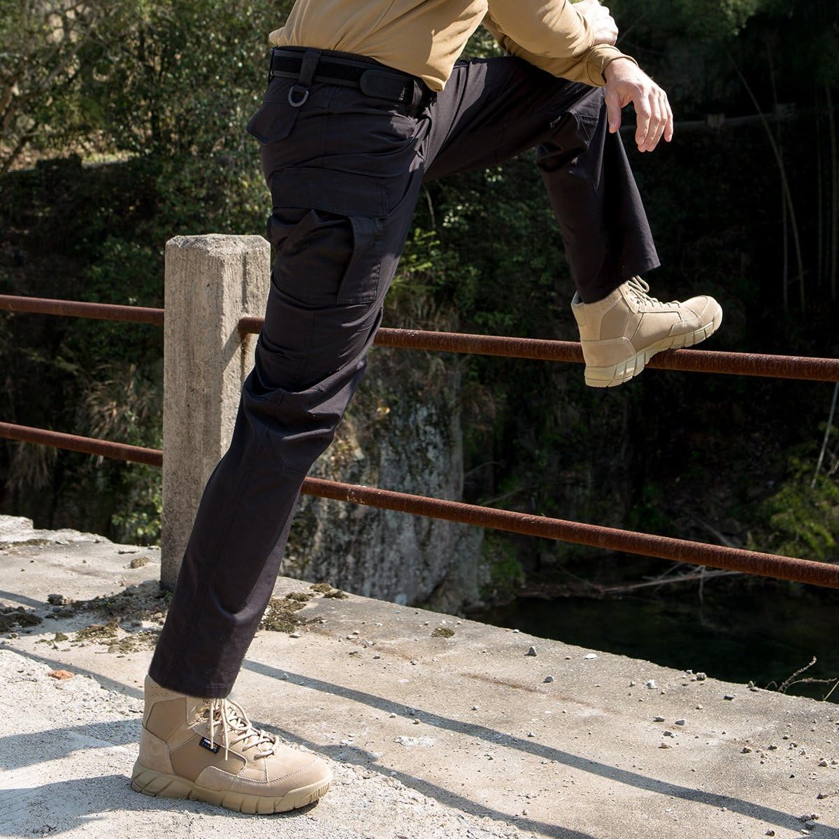 FREE SOLDIER Men's Water Resistant Pants Relaxed Fit Tactical Combat Army Cargo Work Pants with Multi Pocket : Clothing