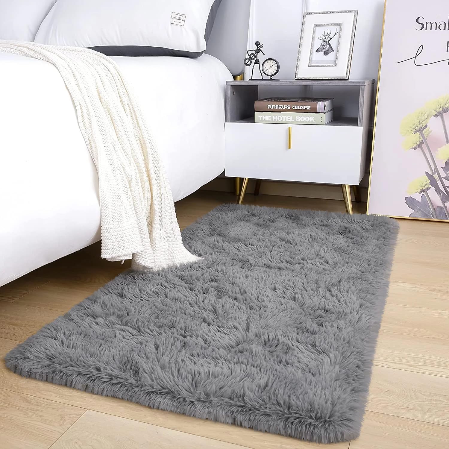 AMEHA Grey Shaggy Rug 60x110 cm Fluffy Soft Non Slip Runner Rugs for Hallway Bedroom Living Room Modern Carpet Non-Shedding