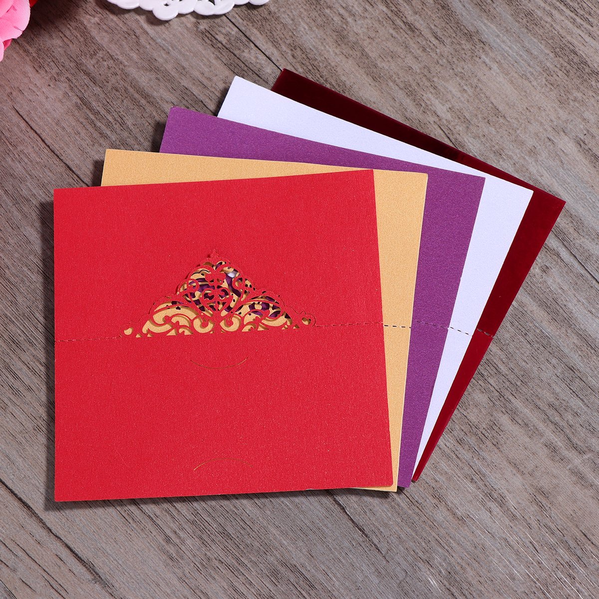 Toymytoy Cartoncini Biglietti Segnaposto Di Carta In Rosso Intagliato 50pcs Decorazioni Nozze Decorazioni Cerimonie