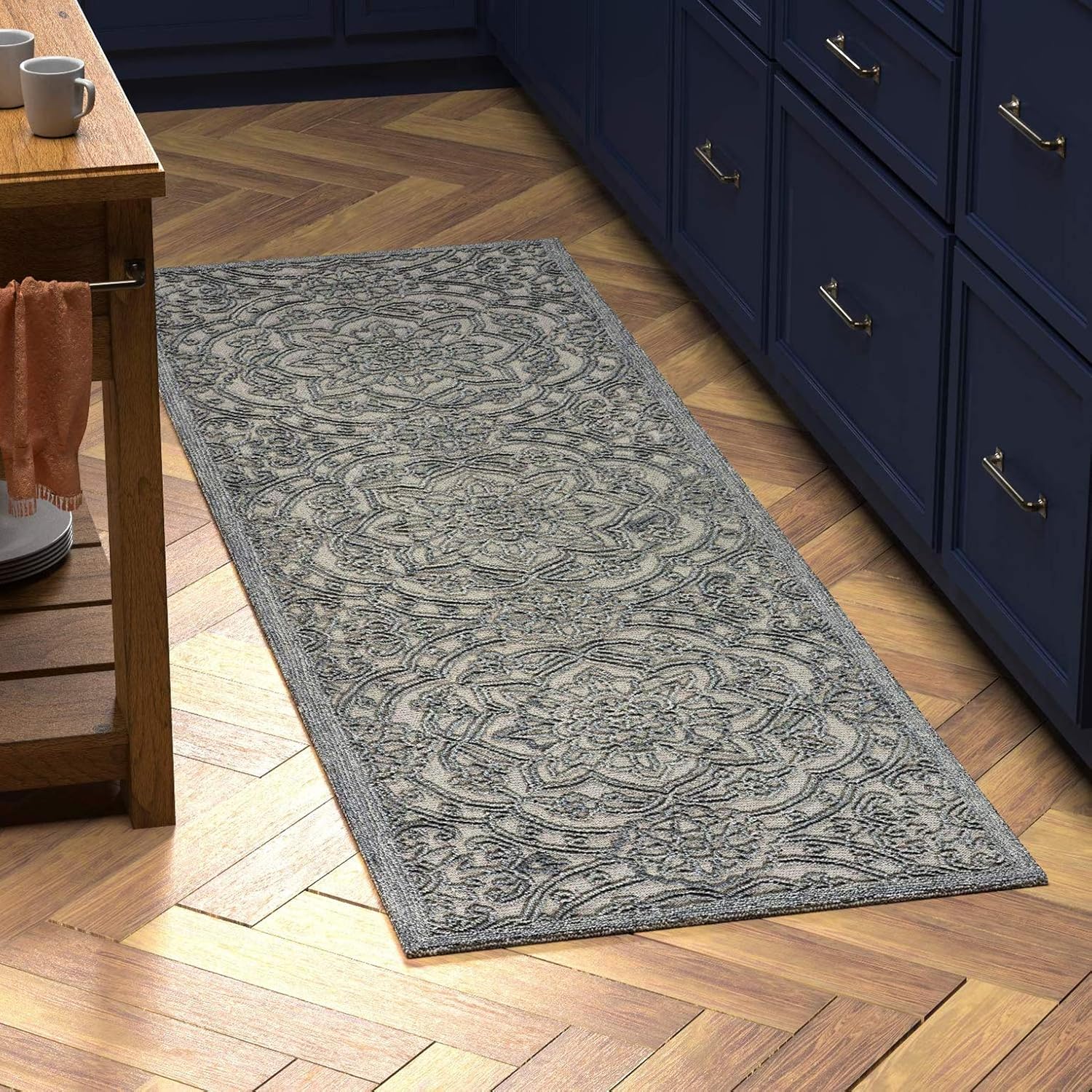 Amazon Brand – Stone & Beam Floral Wool Runner Rug, 2' 6