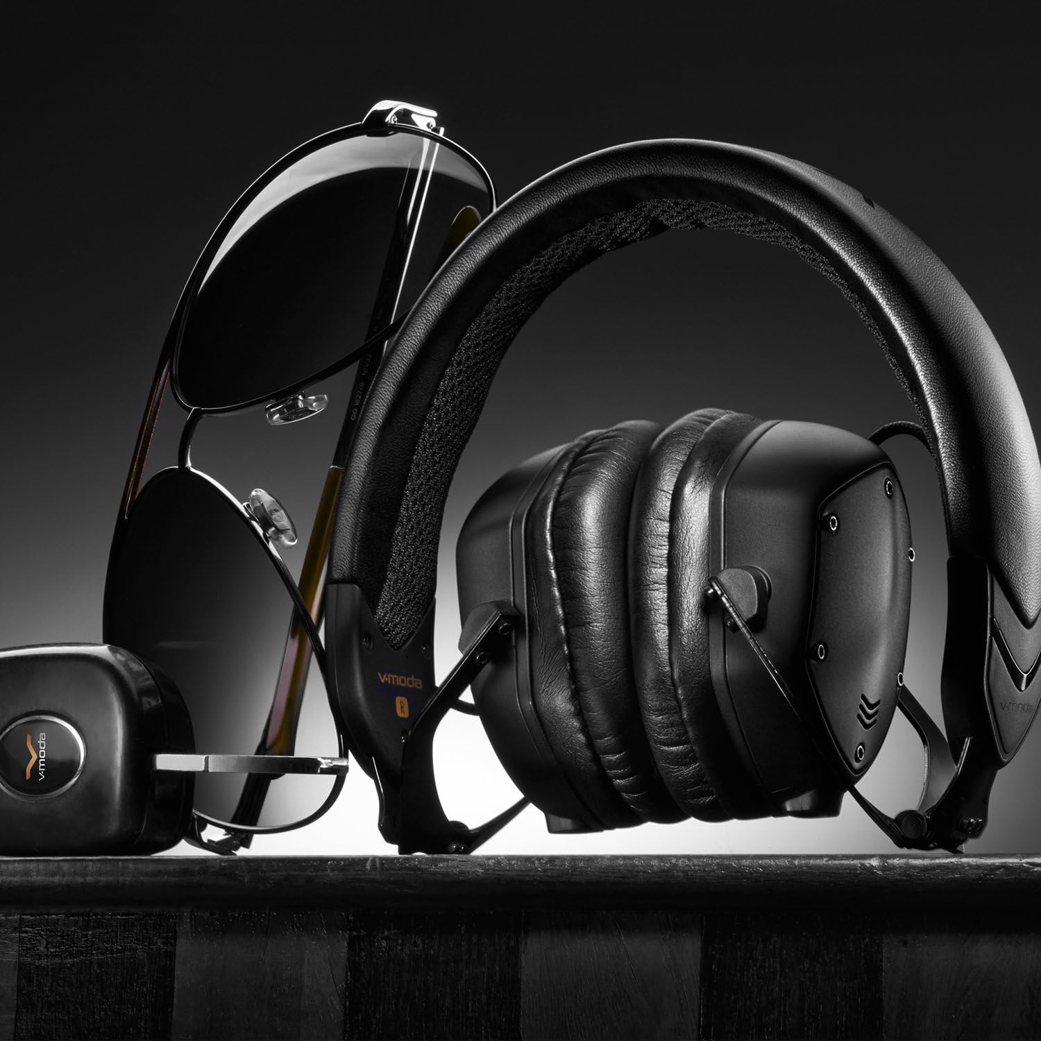 V-Moda Xs On-Ear Metal Noise-Isolating Headphones - Matte Black, One Size - Image 3
