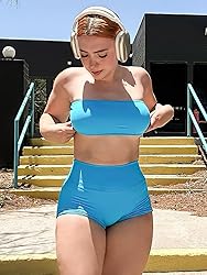 YEOREO Women Strapless Bandeau Sports Bra Padded