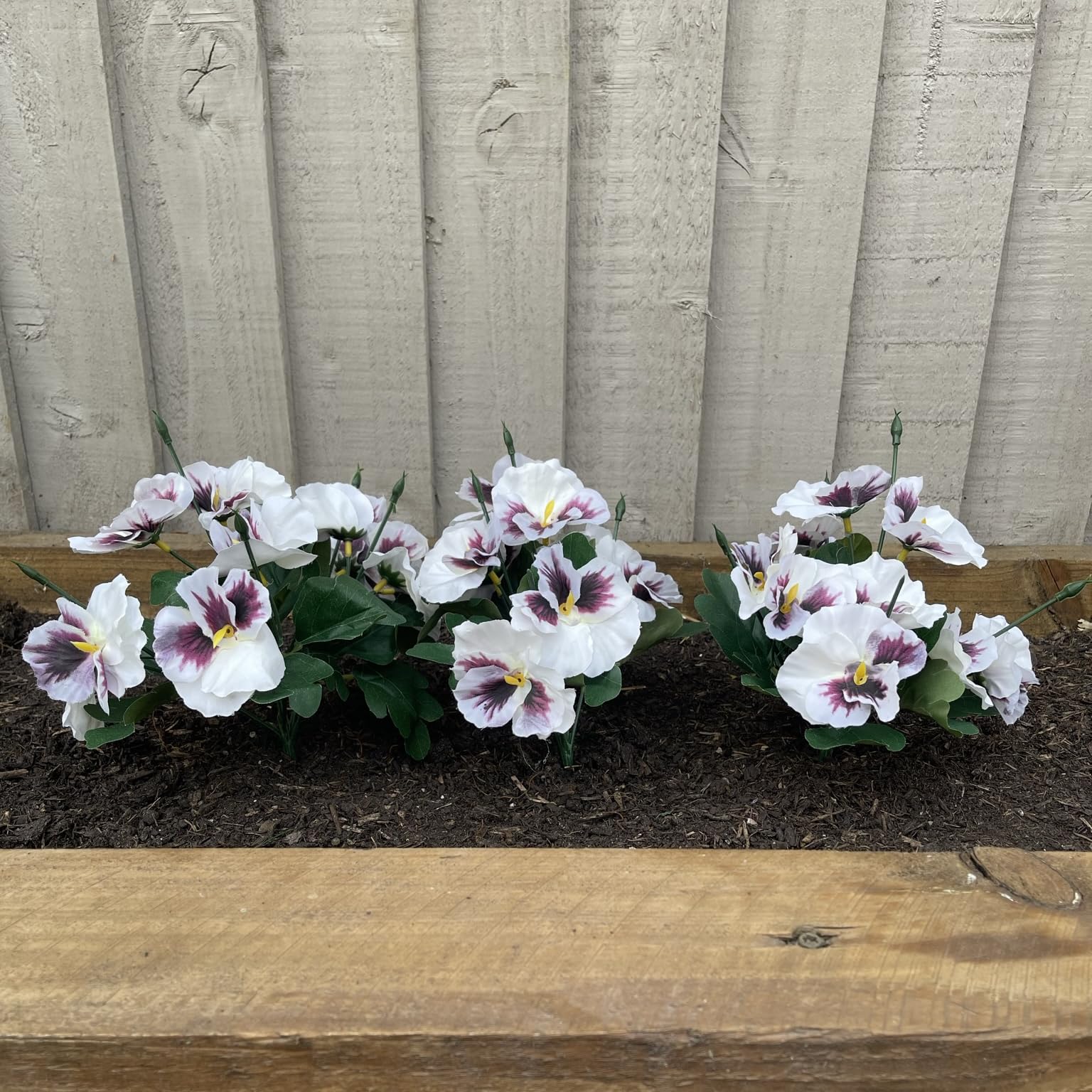 Garden 365 Artificial ​Pansy Flowers - Fake Plants for Outdoor ​or​ Indoor Use - Faux Flower Decorations ​with Fade Resistant Colour - POTS NOT INCLUDED (White)