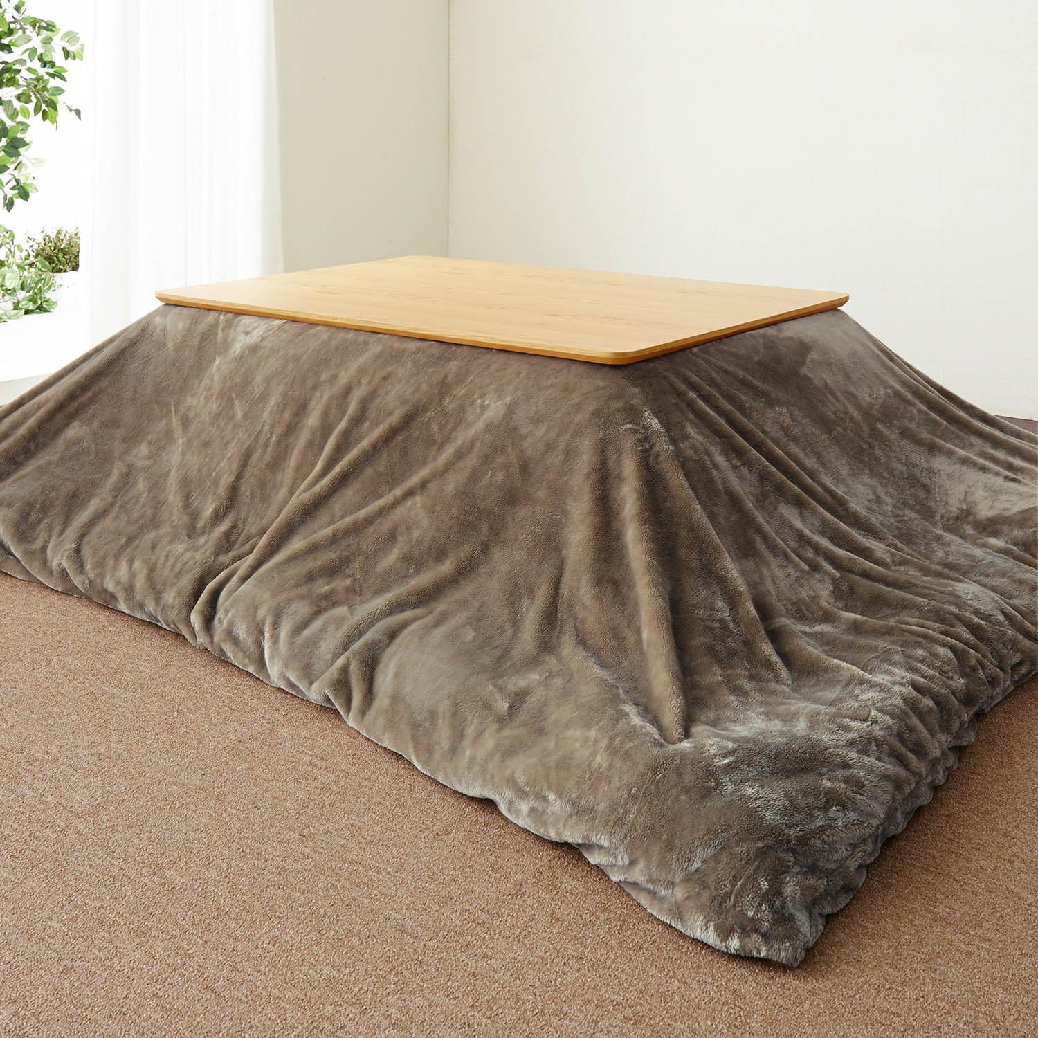 Amazon Co Jp ベルメゾン こたつ布団カバー 単品 メルトロ あったか こたつカバー ベージュ 正方形 ホーム キッチン