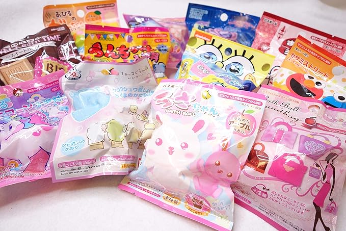 Amazon Co Jp Mdk バスボムセット おもちゃ 詰め合わせ12個セット 女の子用 中身はおまかせ 子供用入浴剤 お得 バスボムセット 子供用 バスボール キャラクター お風呂遊び ビューティー