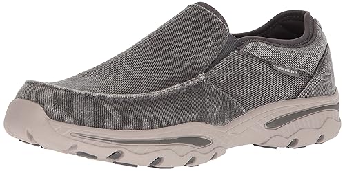 skechers women's reggae fest steady quilted bungee ankle bootie