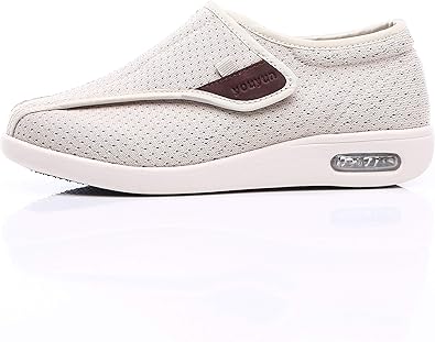 walking shoes for wide feet womens