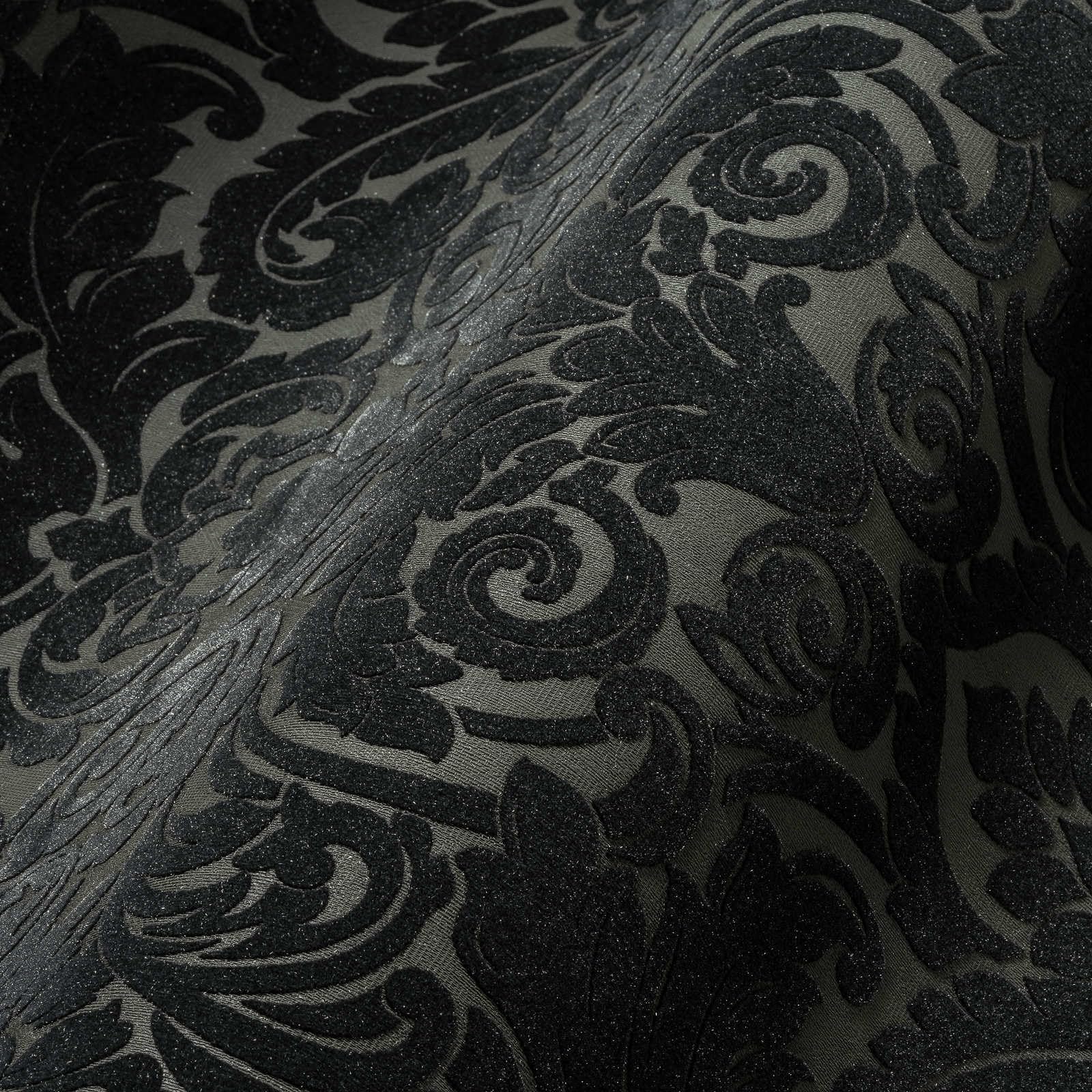 Architects Paper Baroque Wallpaper Castello Non Woven wallcovering 10.05 m x 0.52 m red Black 335836