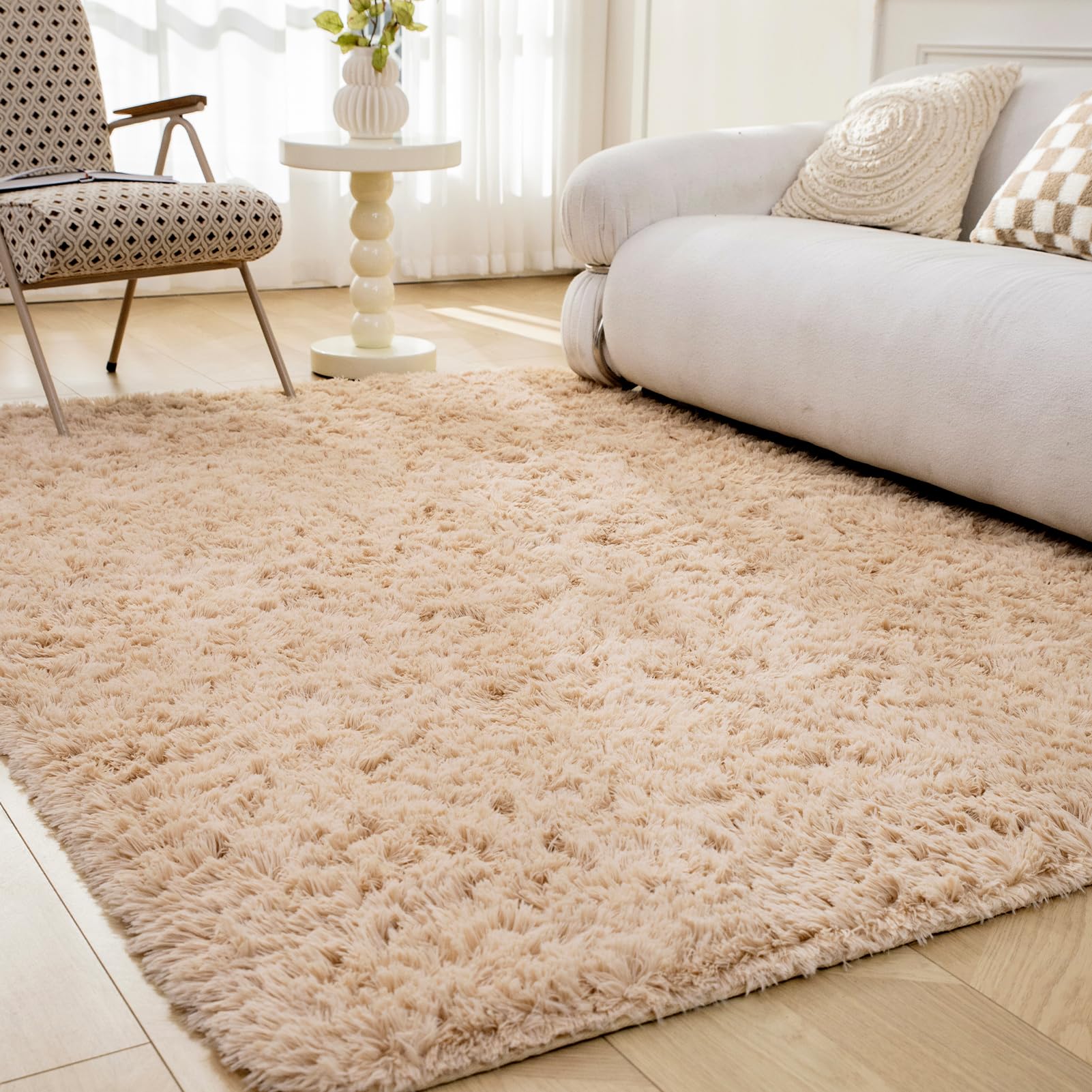 OMERAI Living Room Rugs Fluffy Faux Fur Rugs Velvet Thick Carpet Plush Shaggy Super Soft Bedroom Kid Room Area Rug (Beige,120x180cm)