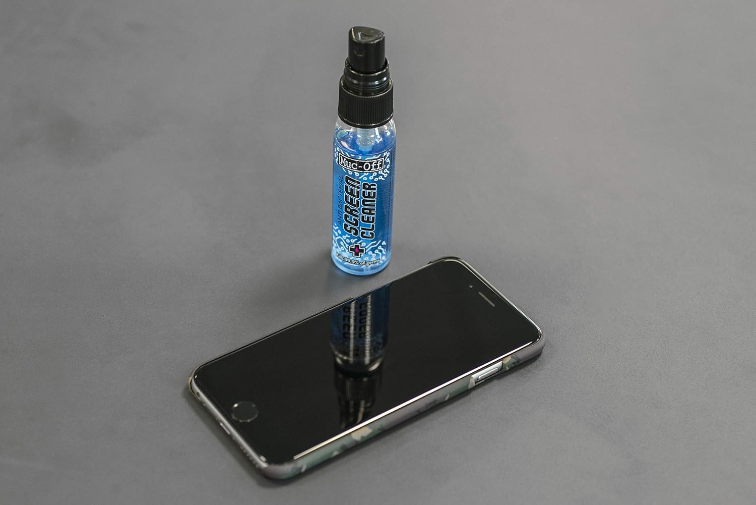 Muc-Off Screen Cleaner - Cleaner Spray for Phone Laptop, and Electronics - Fight Germs - Streak-Free Biodegradable Formula - 32ml - Image 5