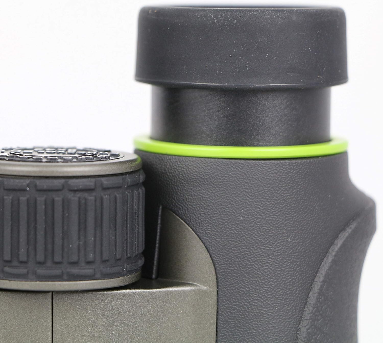 vanguard endeavor ed iv 10x42