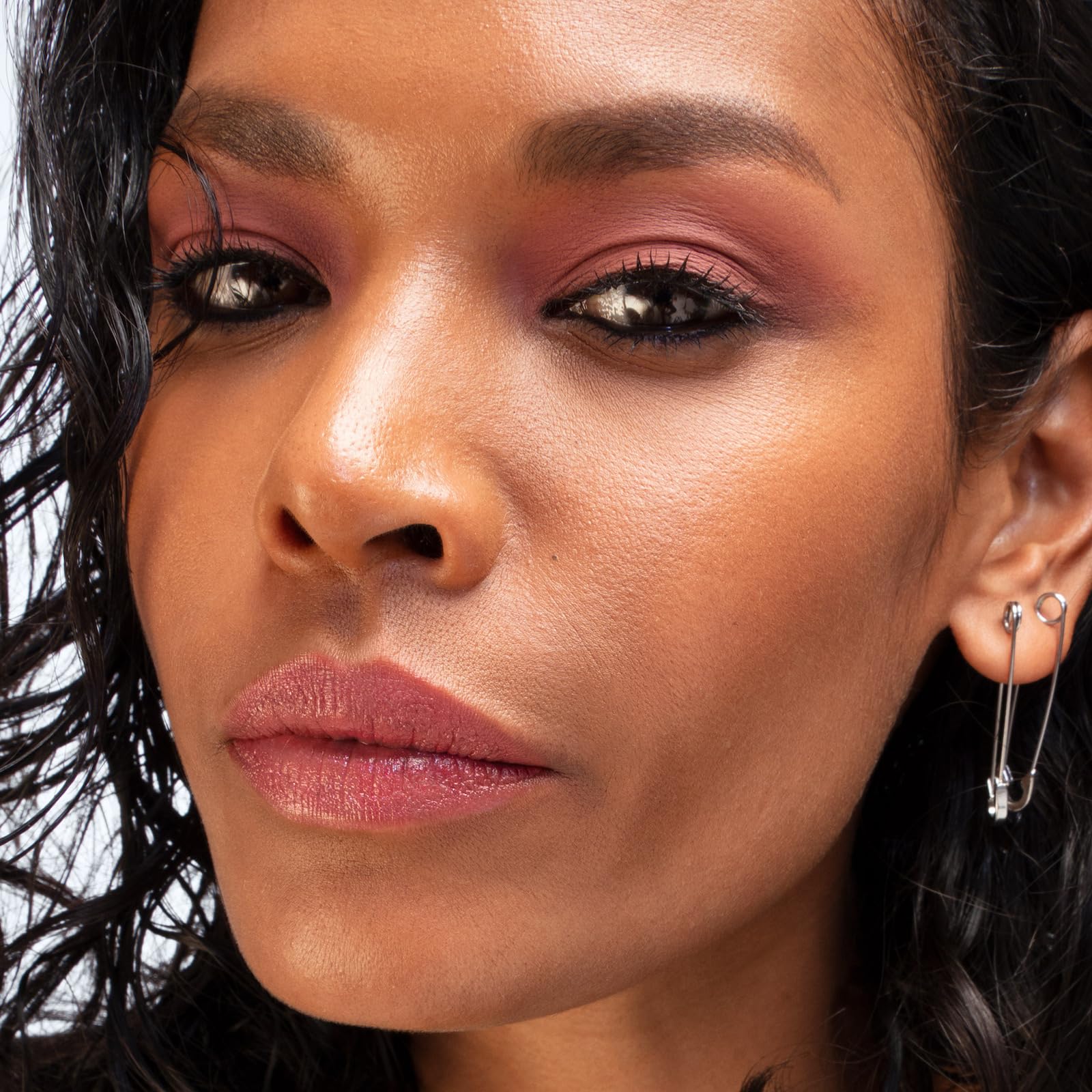 Smashbox Super Fan Lash Lengthening Mascara | Fanned-Out Volume + Length, Long-Wearing Mascara without Clumping, 0.34 Fl Oz, Black