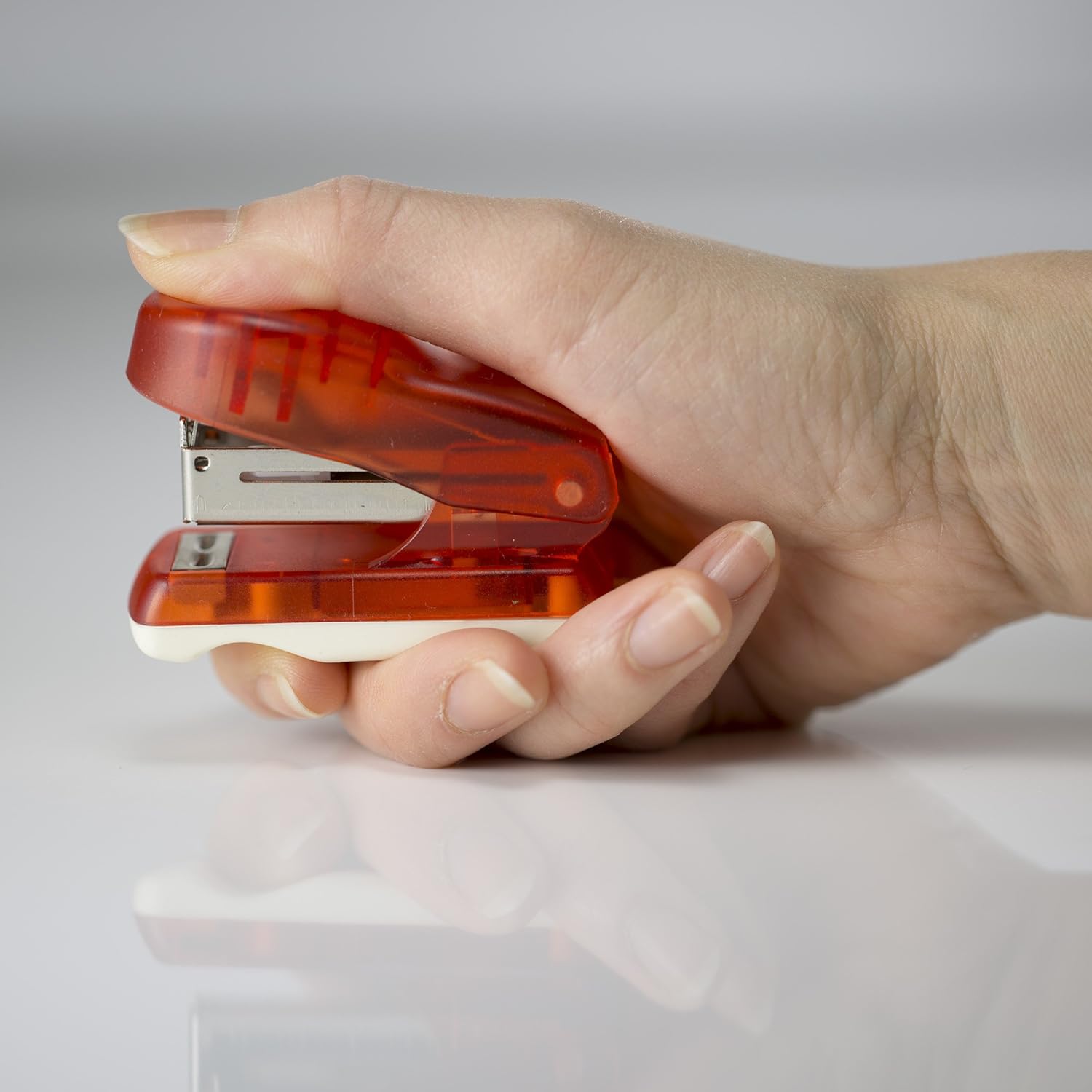 Officemate OIC Mini Stapler with 1000 Standard Staples 97753 Comes in