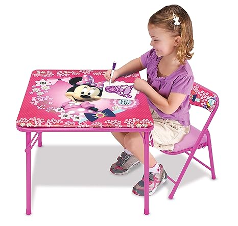 vampirina activity table