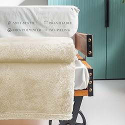 Exclusivo Mezcla Plush Fuzzy Fleece Throw Blanket