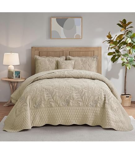 Floral 7-Piece Blue Microfiber King Comforter Set Bed in a Bag Floral 7-Piece Blue Microfiber King Comforter Set Bed in a Bag