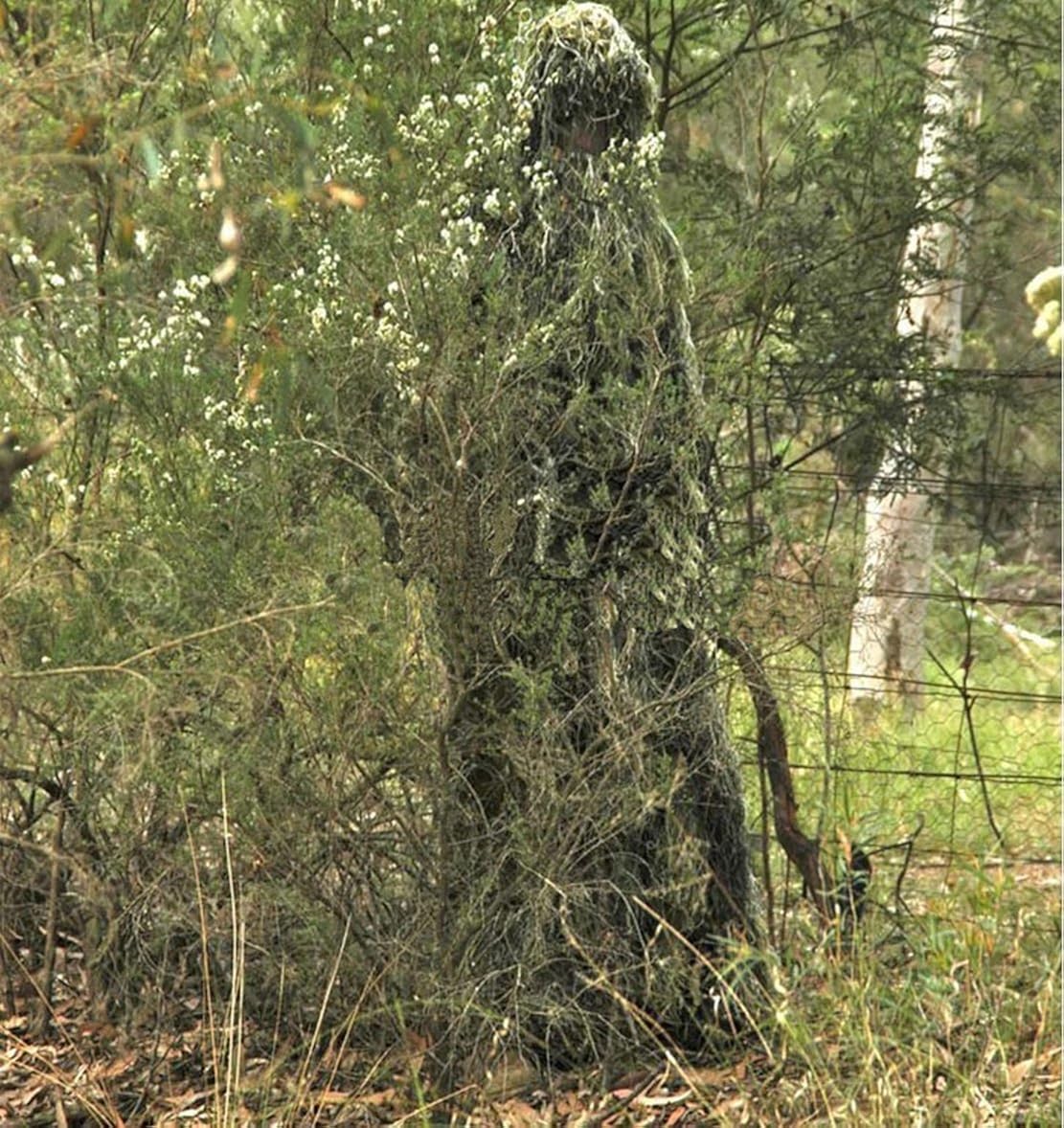 LOOGU Ghillie Suit, Camo Suit Woodland and Forest Design Military Leaf Hunting and Shooting Accessories Tactical Camouflage Clothing Free Size for Airsoft, Wildlife Photography Halloween : Sports & Outdoors