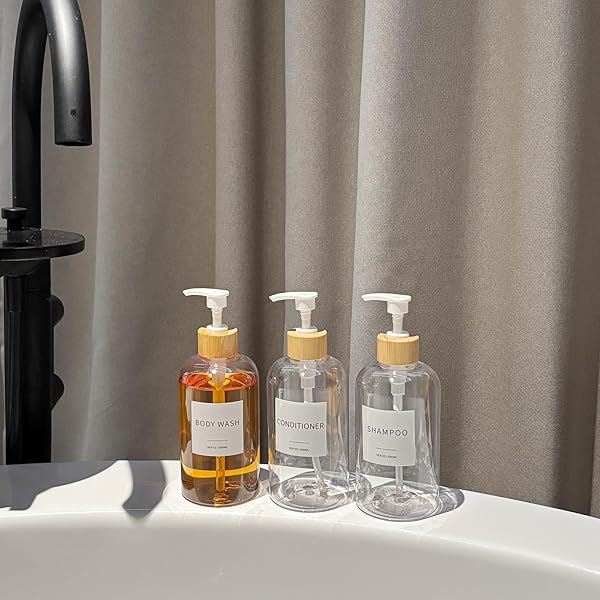 SHAMPOO AND CONDITIONER DISPENSER, REFILLABLE PLASTIC SHAMPOO PUMP BOTTLES WITH WATERPROOF LABELS, EMPTY BODY WASH DISPENSER SET FOR BATHROOM, SHOWER SOAP BOTTLES (CLEAR, SET OF 3, 16.9OZ)
