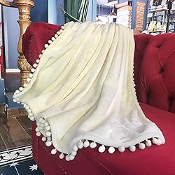 FANSIY Flannel Throw Blanket with Pompom Tassel