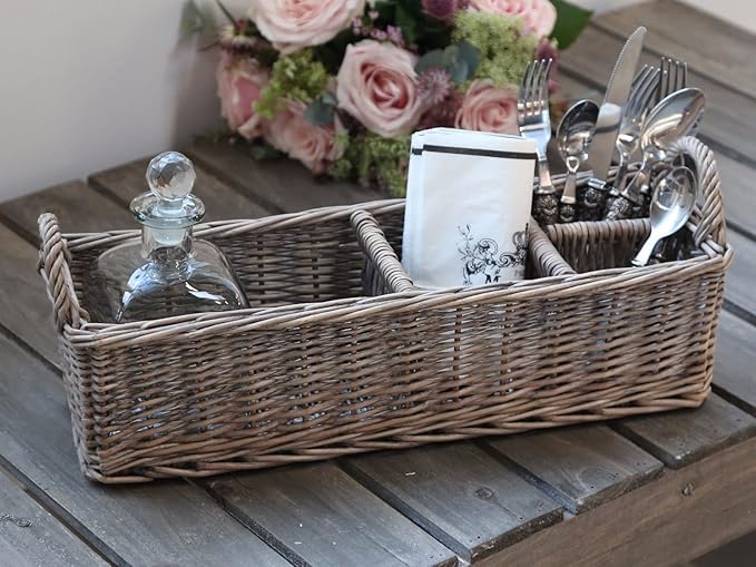 Chic Antique Rattankorb STORAGE Frz. grau mt 4 Fächer Aufbewahrung 2