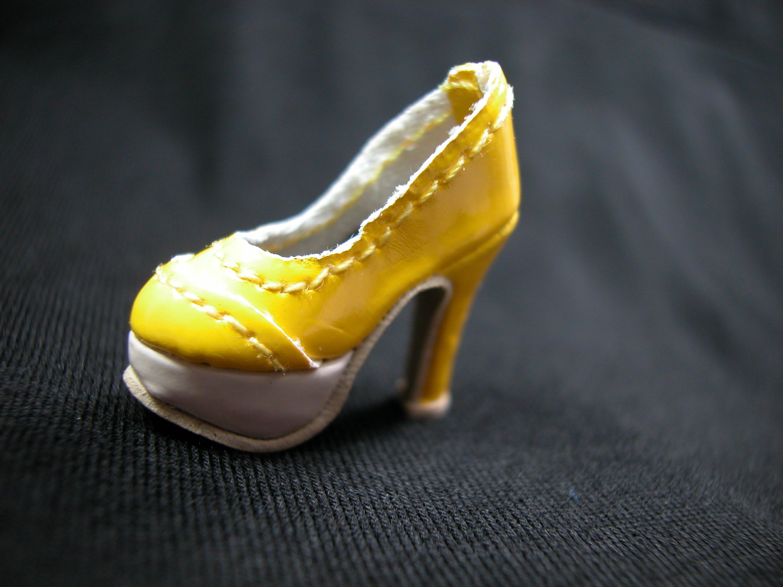 Jennifer Sue Miniature Shoes for Fashion Royalty Girl - Blythe Doll - Pullips Dolls - Silkstone - Barbie #JSS59
