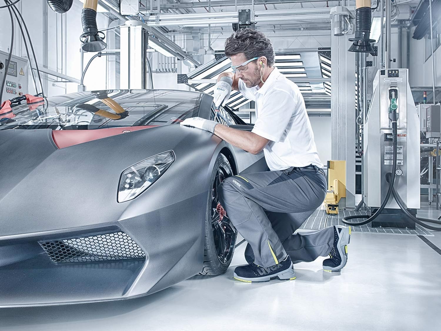 Attrezzature per sicurezza sul lavoro Uvex 1 Scarpe da Lavoro  Antinfortunistiche S1 SRC Nero Scarpa Antinfortunistica Bassa Puntale Senza  Metallo urban-earth.co.uk