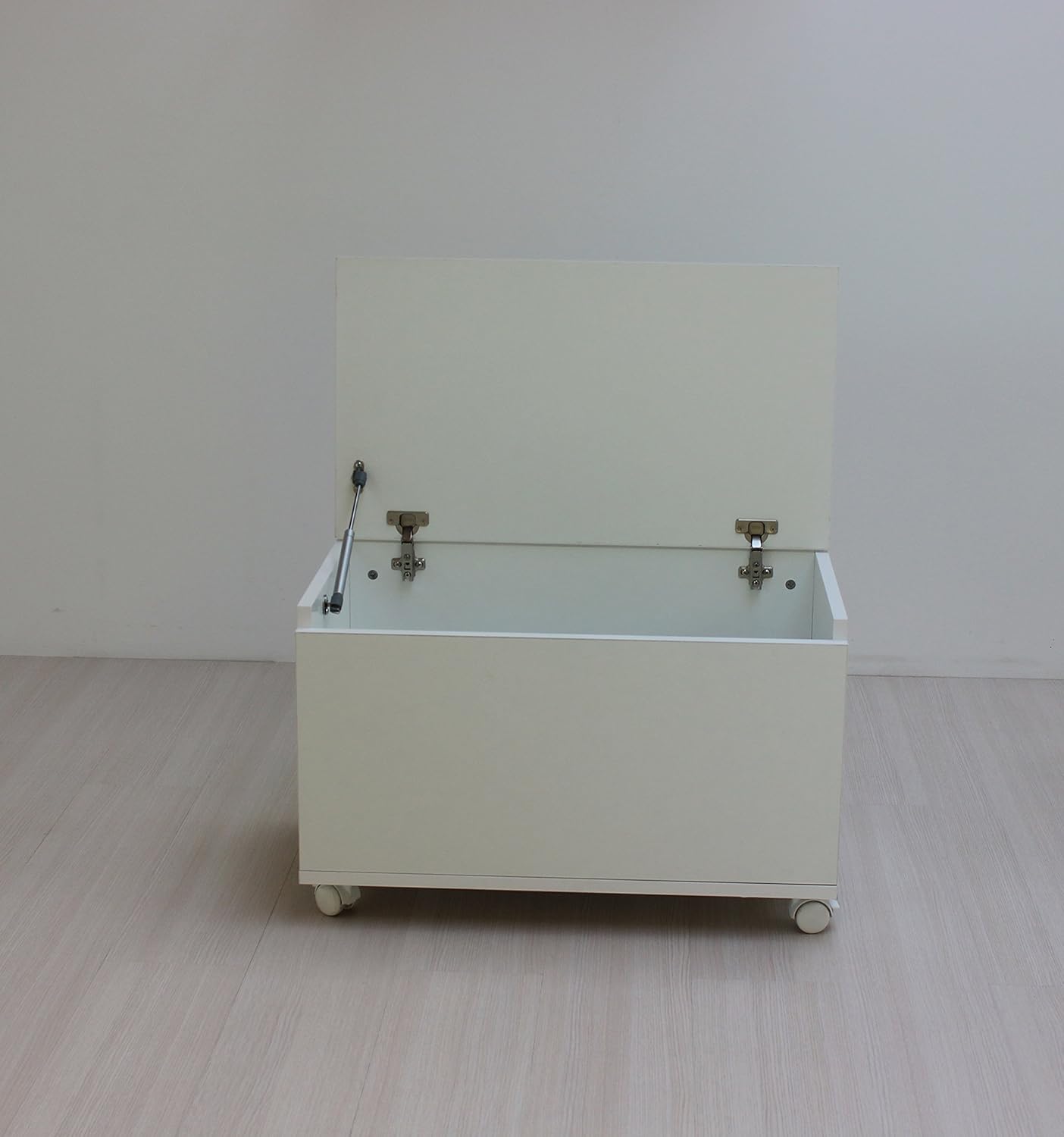 Baul con ruedas para juguetes | Ruedas