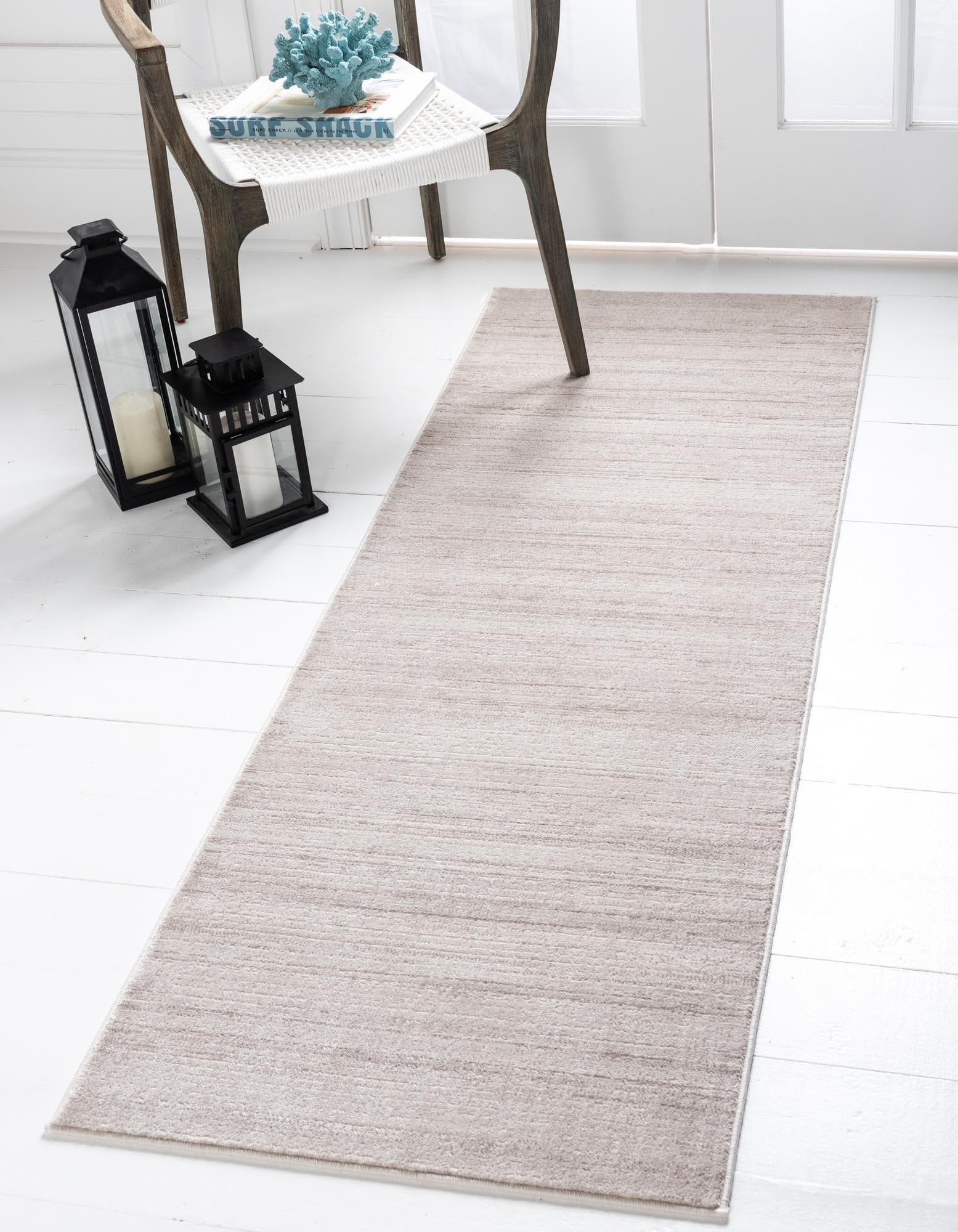 Unique Loom Jill Zarin Uptown Collection Area Rug – Madison Avenue (2′ 7″ x 8′ Runner Beige/Light Brown)