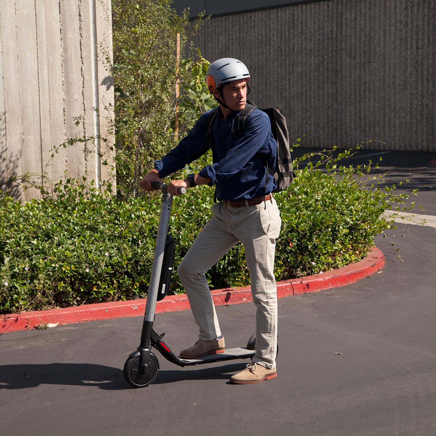 Segway Ninebot Es4 Folding Electric Kick Scooter With Second