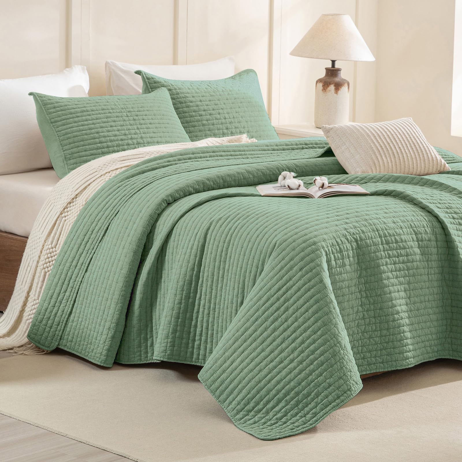 CozyTide Queen Quilt(90"x98"),Stone-Washed Cotton Olive Green Lightweight Queen Bedspread Summer Modern Stitching Pattern Quilt Bedding Coverlets Set Ultra Soft
