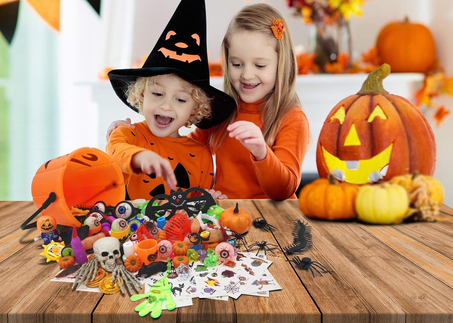 Halloween Party Favors - Perfect Assortment of Halloween Toys for Kids, Great Goodie Bag Fillers, School Classroom Rewards, Halloween Prizes to the Trick-or-Treaters(28 types of the toy, 135 Pcs): Toys & Games