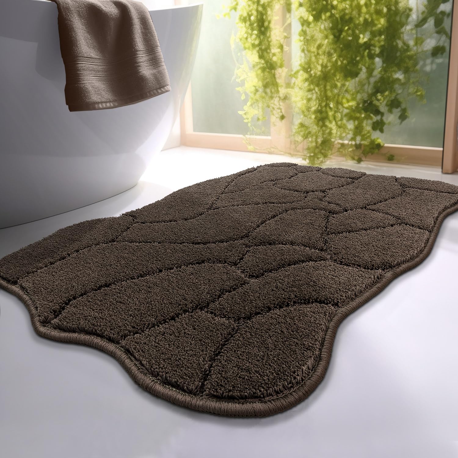 Bathroom Rugs, 24X36 Inches Bath Mats Non Slip, Extra Soft Absorbent Microfiber Shower Bath Rugs Mats Carpet for Bathroom Floor Decor, Machine Washable (Latte)