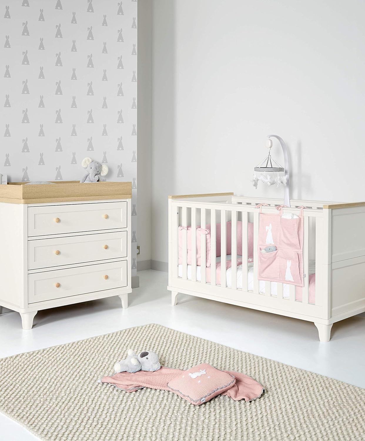 mamas and papas nursery decor