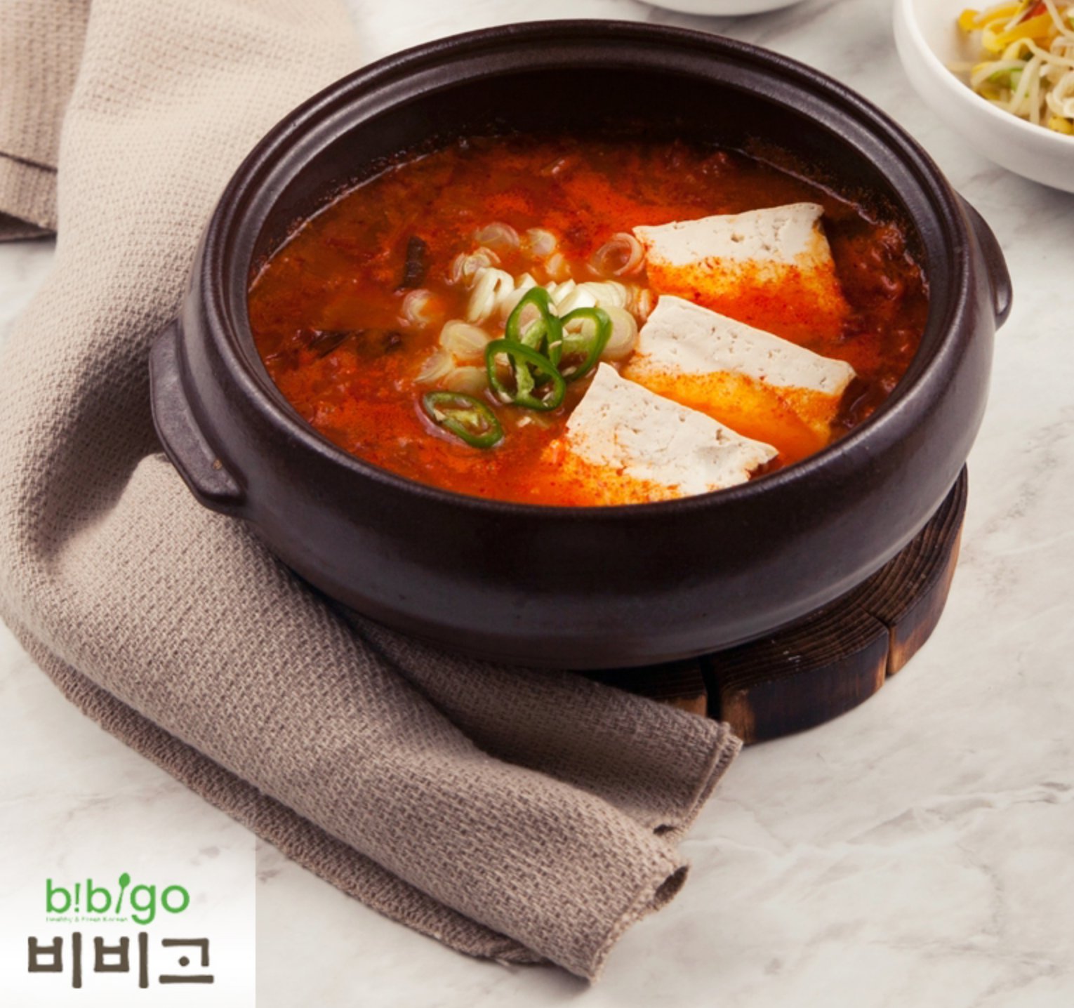 Korean Bibigo Premade Packaged Tofu Kimchi/Soybean Paste Soup (Tofu
