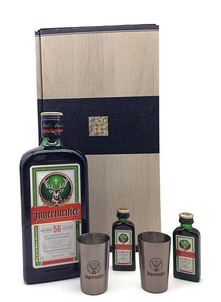 Jägermeister + 2 Original Jägermeister Shot Gläser + 2 x 0,02l'Kurze' mit edlem Geschenkkarton in Holzoptik - *LIMITED EDITIO