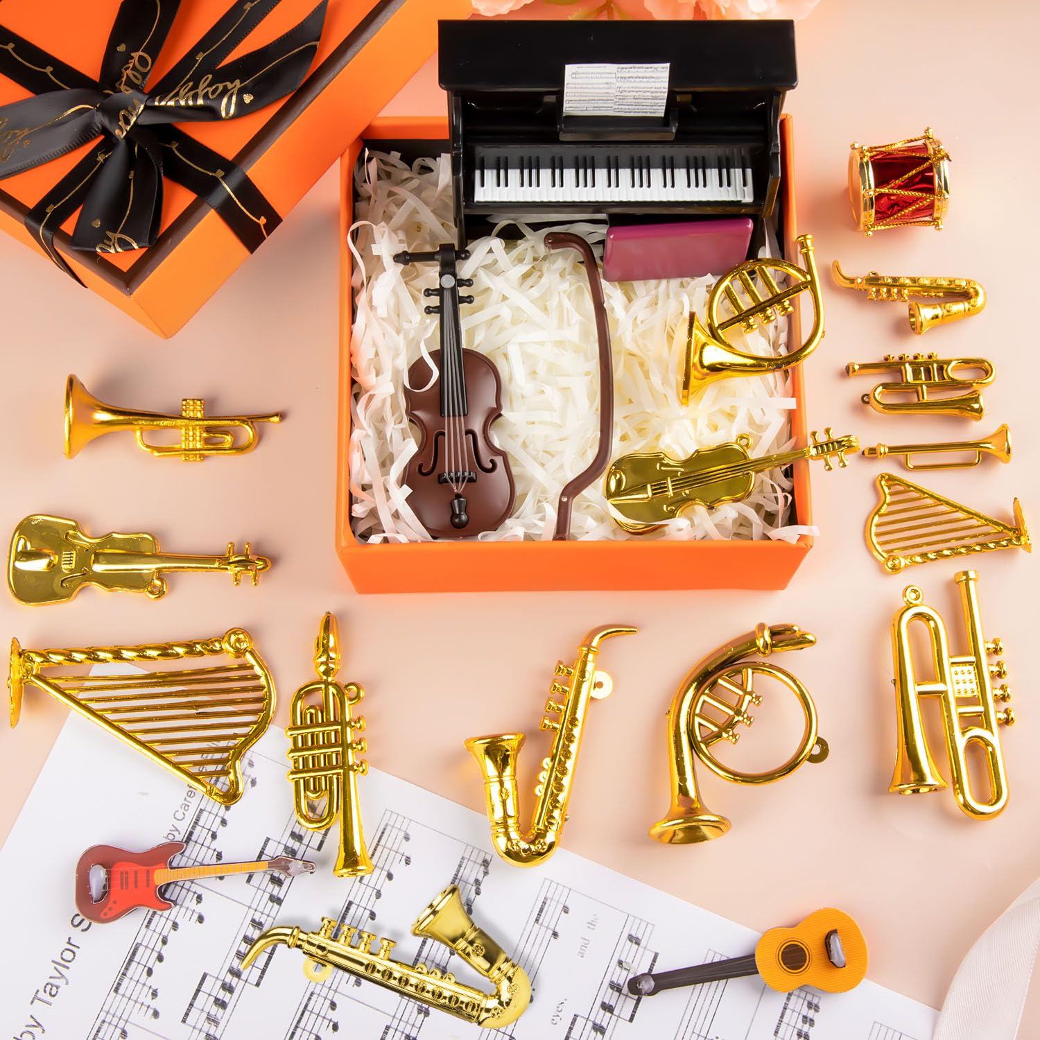 Dollhouse Musical Instruments, Miniature Violin Guitar Piano Drum Trumpet Mini Figurine Ornament for Mini House Musical Room Furnishin