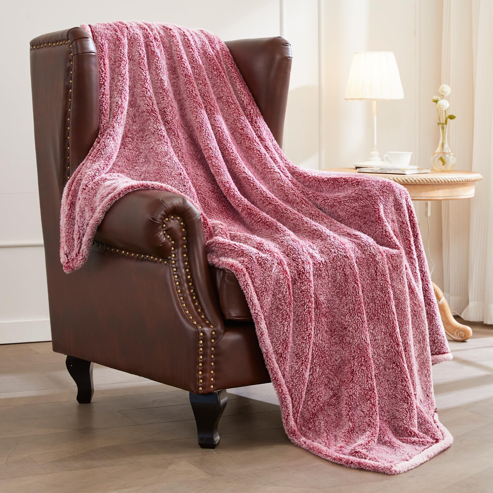 Exclusivo Mezcla Plush Fuzzy Fleece Throw Blanket 127x178 CM, Super Soft, Fluffy and Warm Blankets for Couch, Bed, All Season Use, Mixed Deep Red