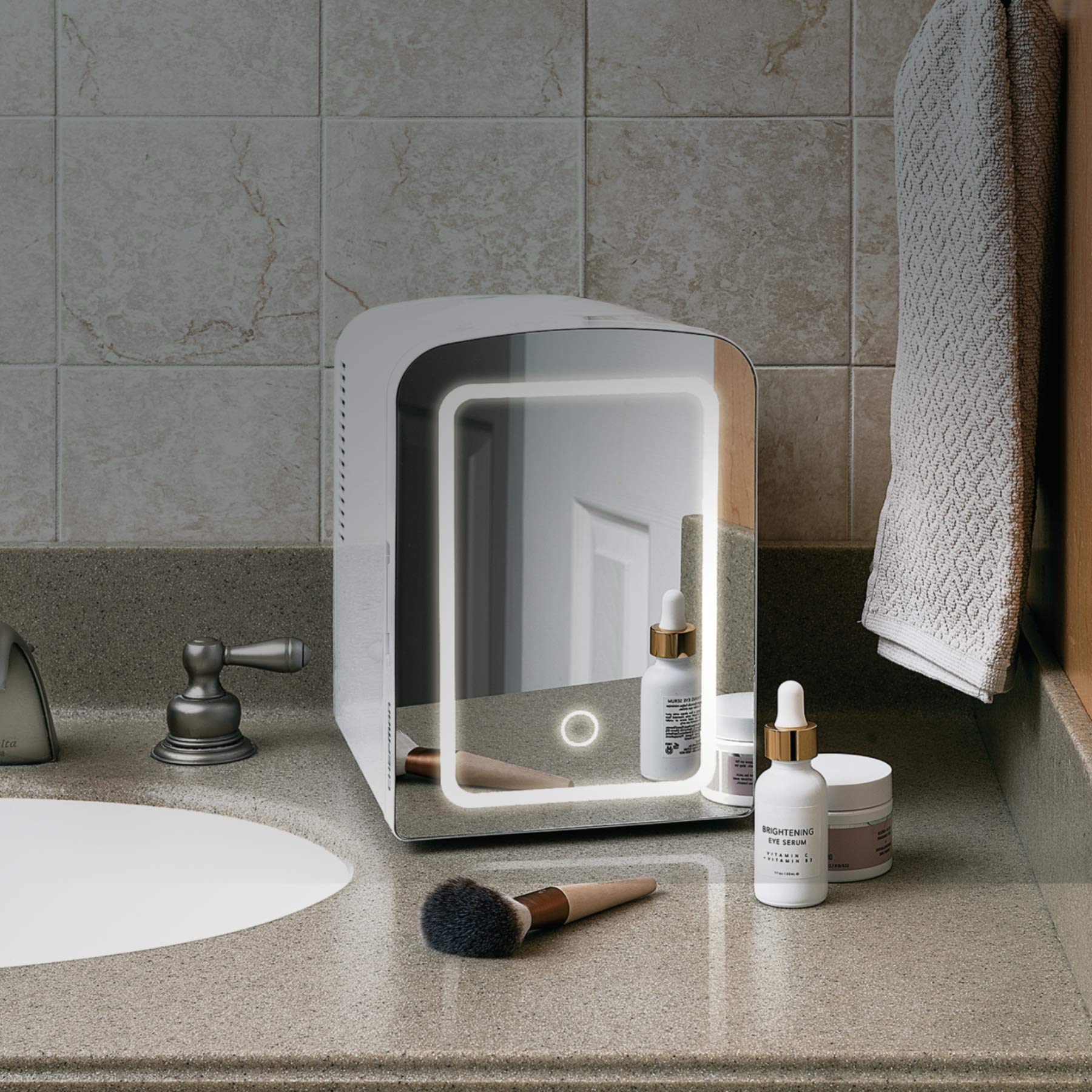 Chefman - Iceman Portable Mirrored Beauty Fridge With LED Lighting 4L Mini Refrigerator, Skin Care, Makeup Storage, w/Mirror & Light, Chill Serums And Face Masks, For Desktop Or Travel, Cool & Heat