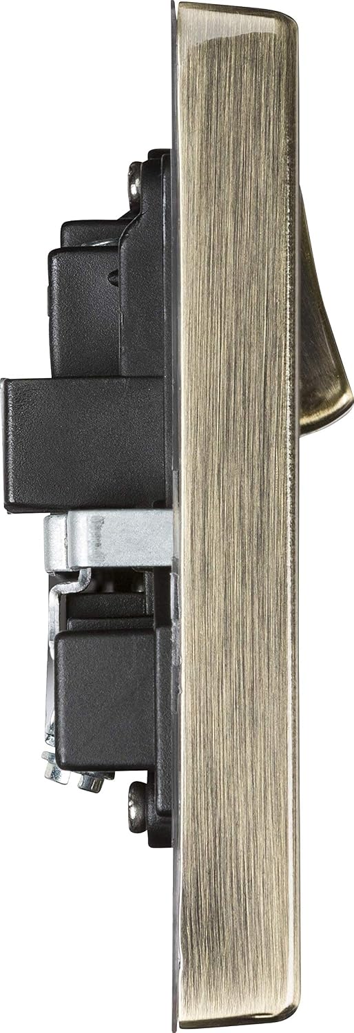 Knightsbridge CS9AB Square Edge Antique Brass 13A 2G Switched Socket with Insert, 230 V, Gold, Socket - Double - Image 3