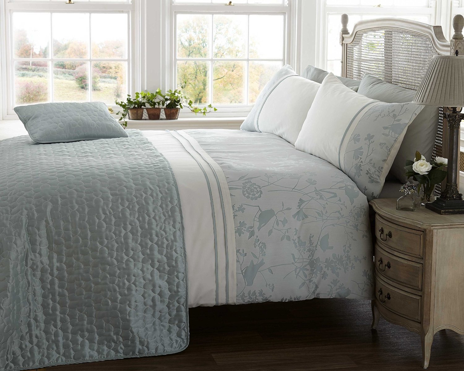 Floral Nature Themed Duck Egg Double Polycotton Duvet Quilt Cover