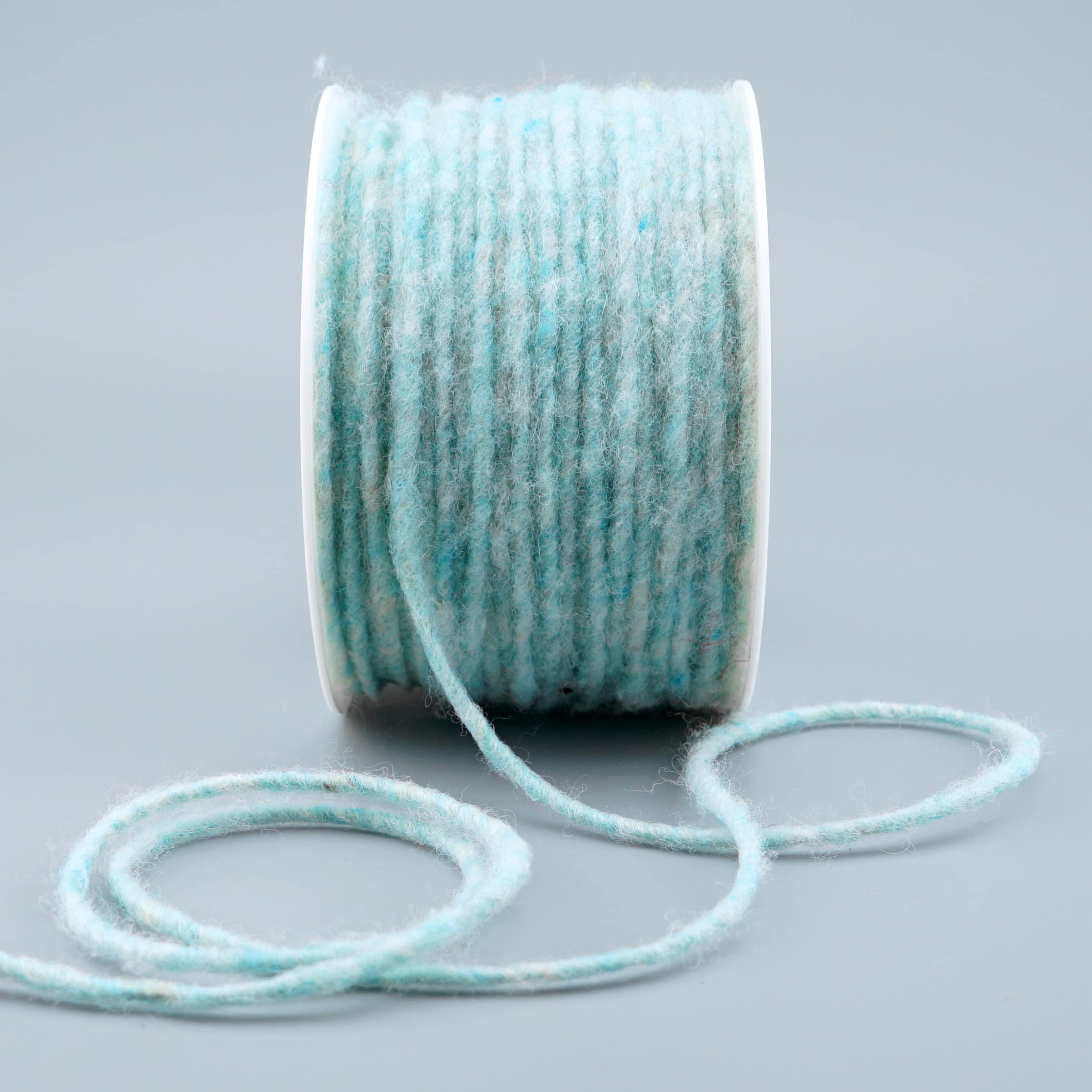 finemark 80 m x 3-4 mm Wool Cord Light Blue Wool Wick Cord 100% Wool Felt Ribbon Decorative Ribbon Gift Ribbon Felt Cord Wool Cord Craft Wool