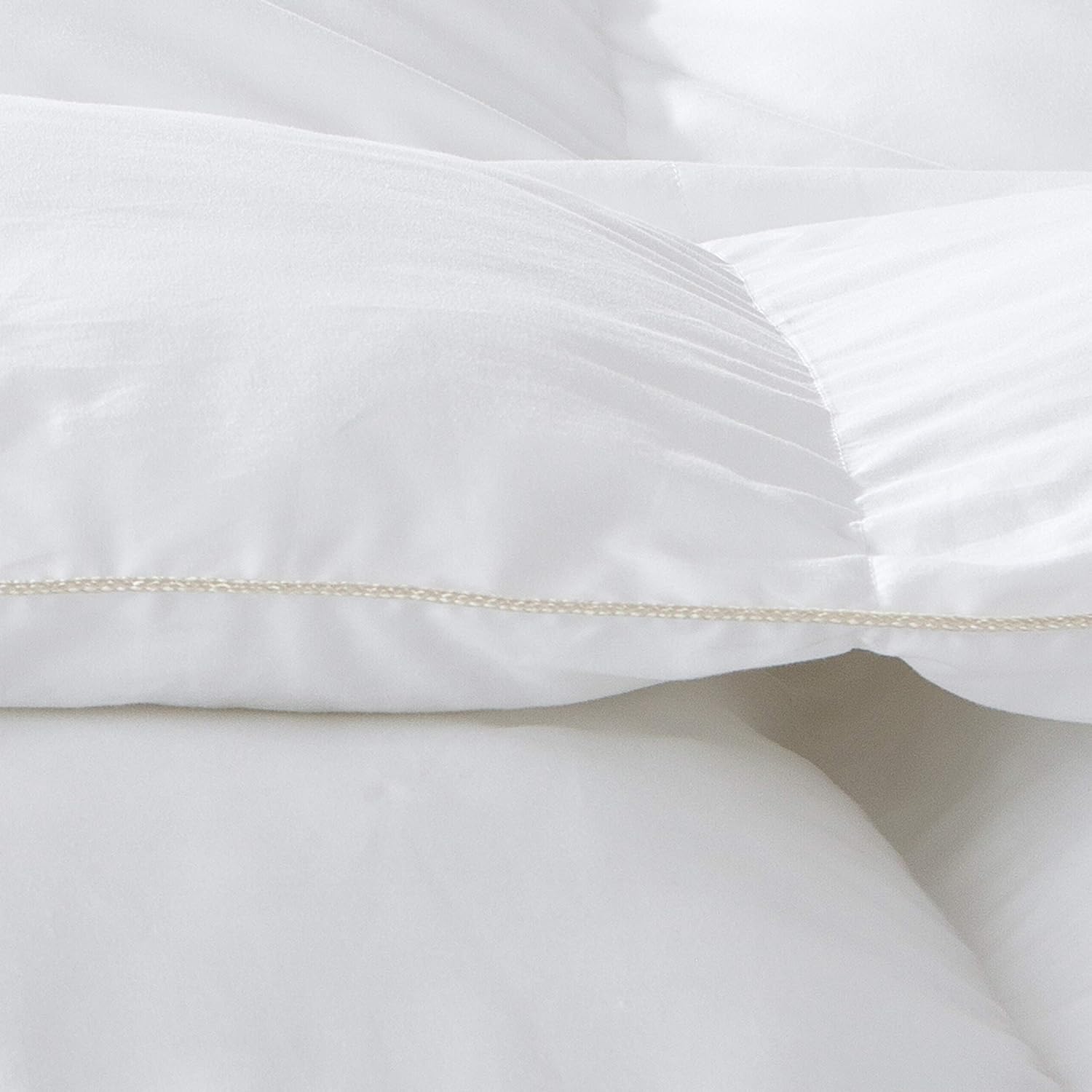 Luxurious Queen Size Siberian Goose Down Comforter 100% Egyptian Cotton 1200 Thread Count 1200TC - Baffle Box Design - 48oz Fill Weight - Full/Queen Duvet - Solid White: Kitchen & Dining