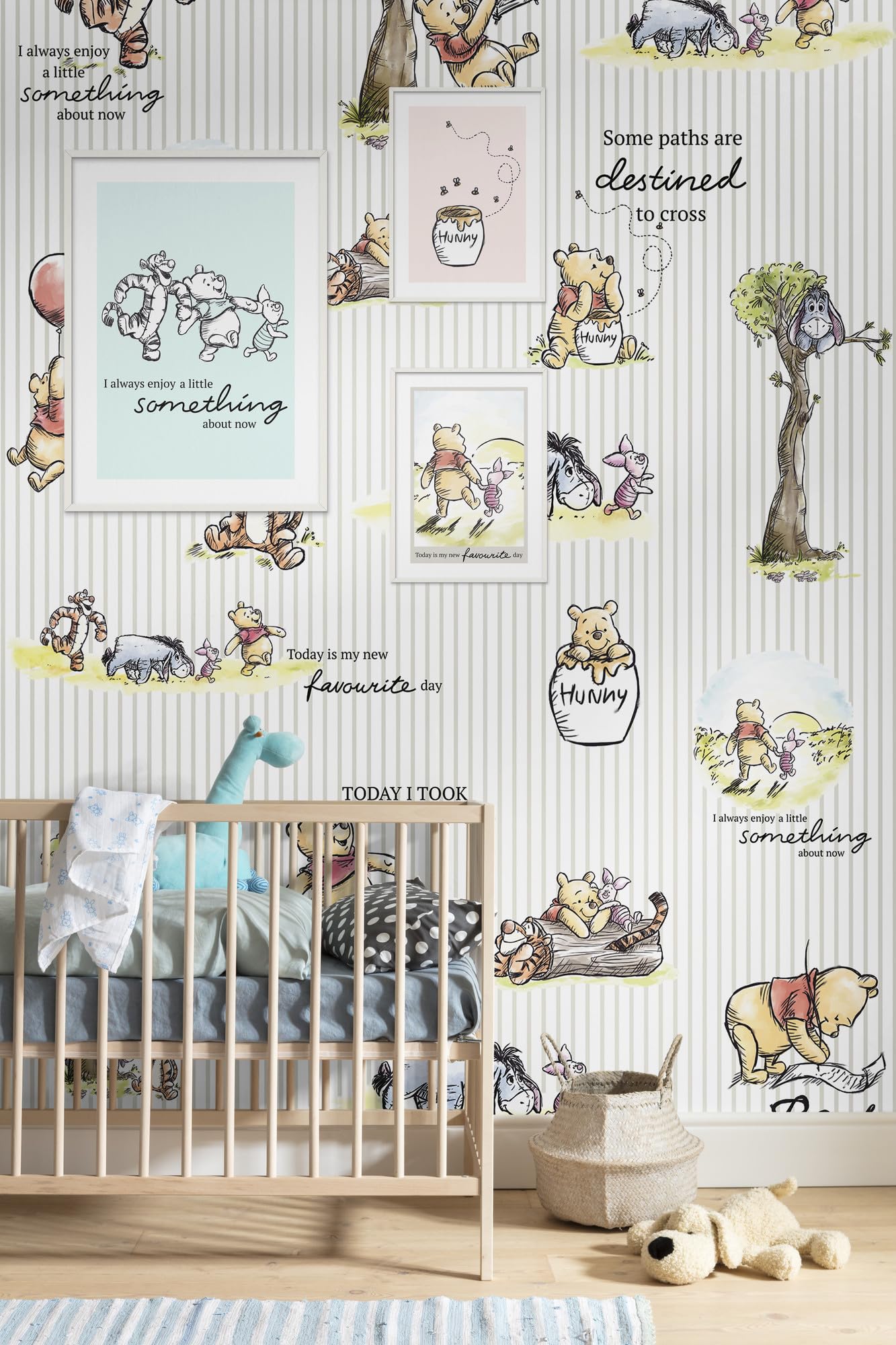 Komar Disney Winnie The Pooh Photo Wallpaper 200 x 280 cm