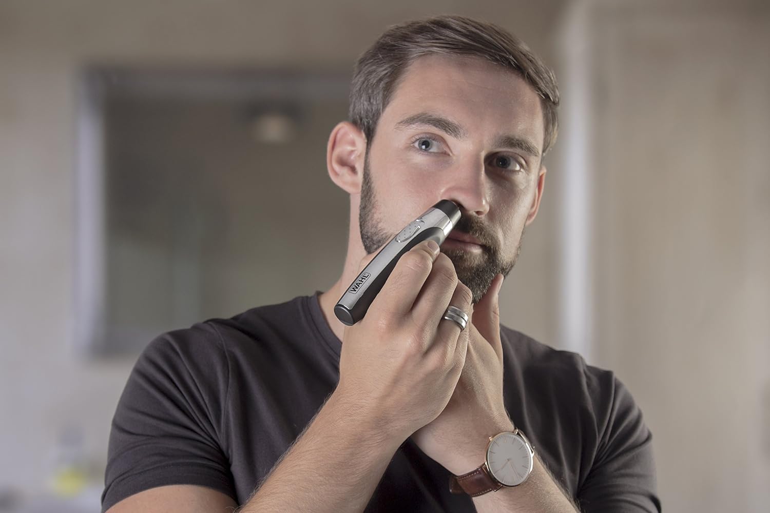 Wahl Ultimate Travel Kit 6 in 1 Multigroomer, Men’s Beard and Stubble Trimmer, Body Hair Trimmers for Men Male Grooming Kit - Image 5