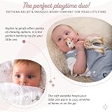 Sophie la girafe Sophiesticated Teether and Swaddle Gift Set view 5