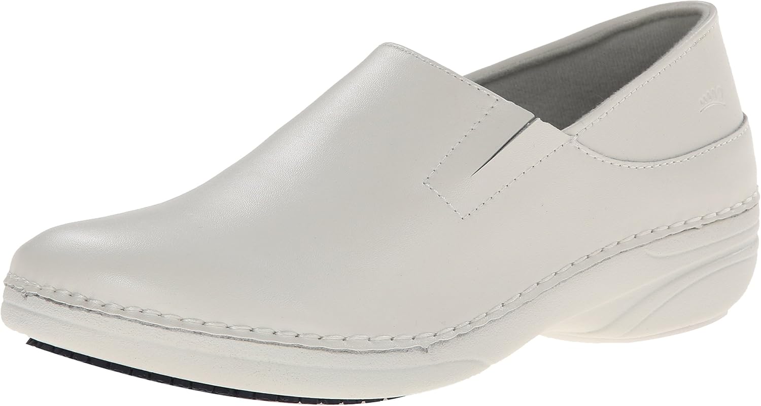 spring step slip resistant shoes