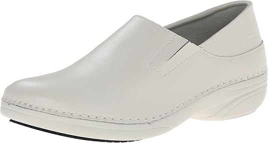 spring step freesa work clog