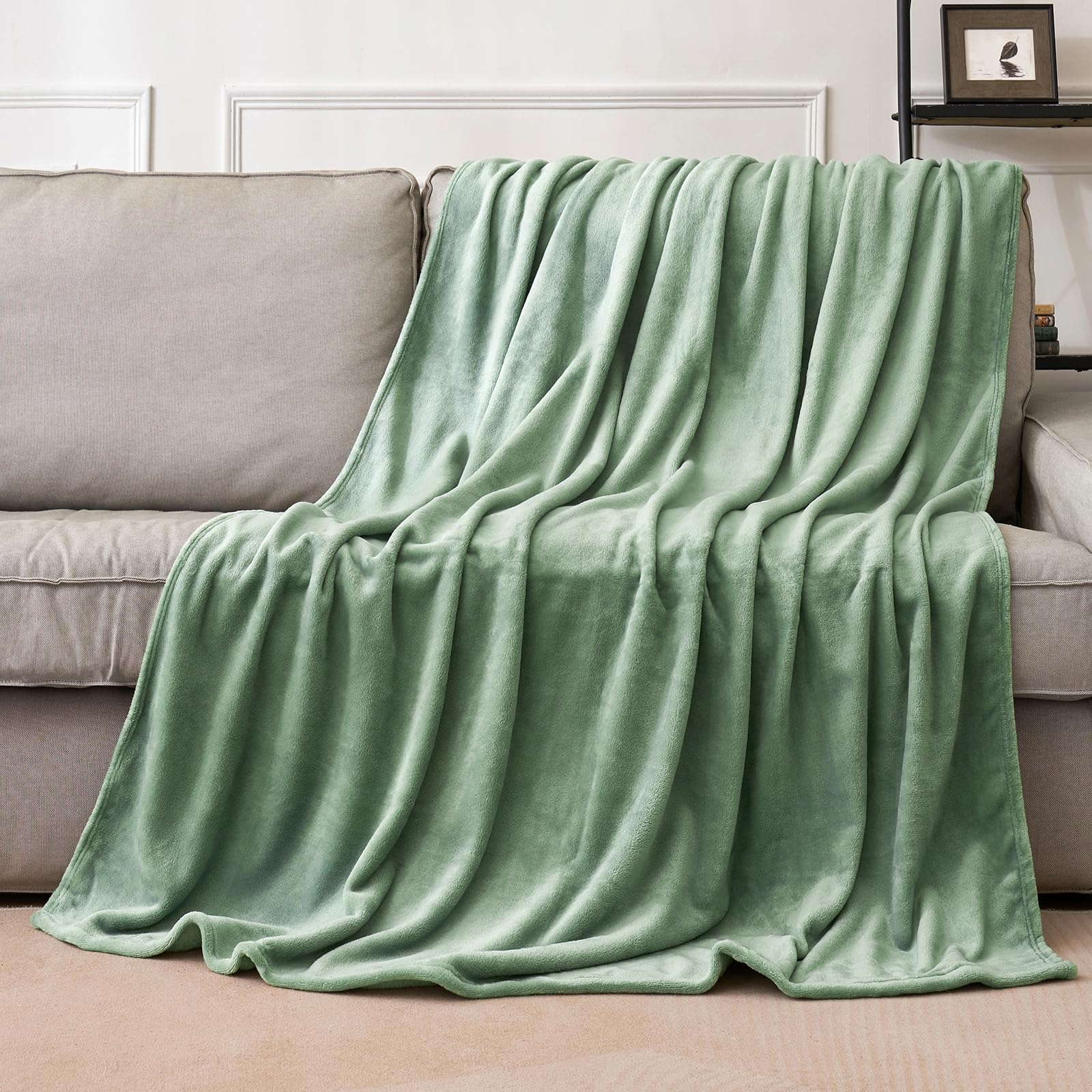 MIULEE Flannel Fleece Throw Blanket Soft Fluffy Solid Color Comfortable Plush Warm and Cozy for Bed Sofa Bedroom Travel/Single Matcha 51x60 Inch 130x150cm
