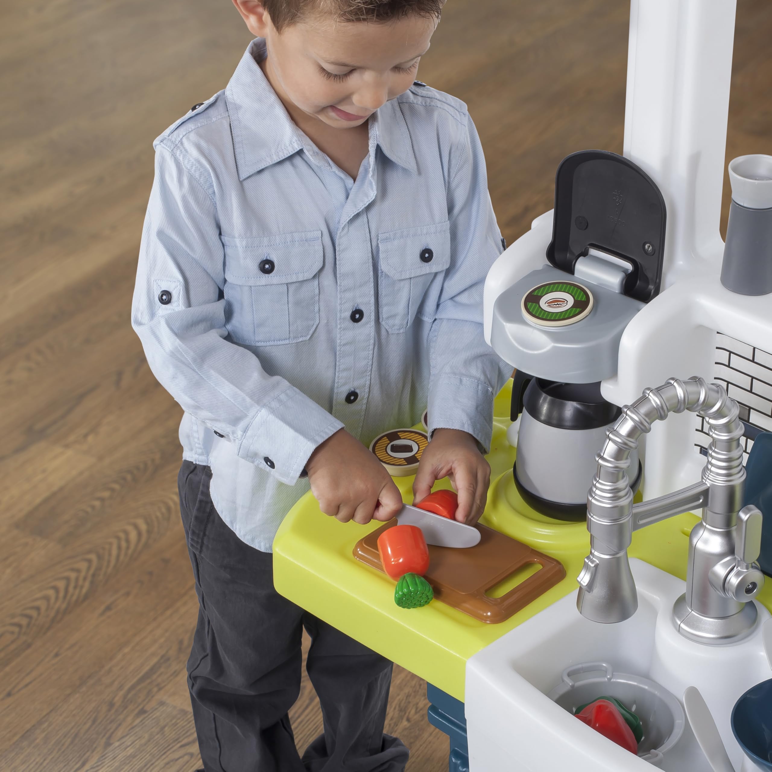 Step2 Elegant Edge Kids Kitchen Playset, Indoor/Outdoor Kitchenette, Interactive Play with Lights and Sounds, Made of Durable Plastic, Includes 78 Piece Toy Accessories, For Toddlers 3+ Years Old