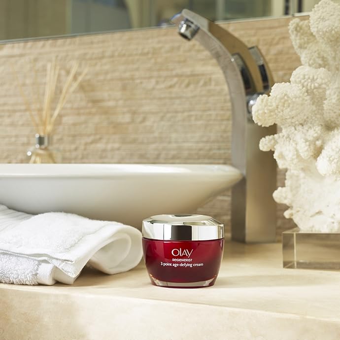 Olay 玉兰油 3点紧致抗衰老面霜 加强型大红瓶 50ml 镇店之宝¥97 Olay 玉兰油 3点紧致抗衰老面霜 加强型大红瓶 50ml 镇店之宝¥97